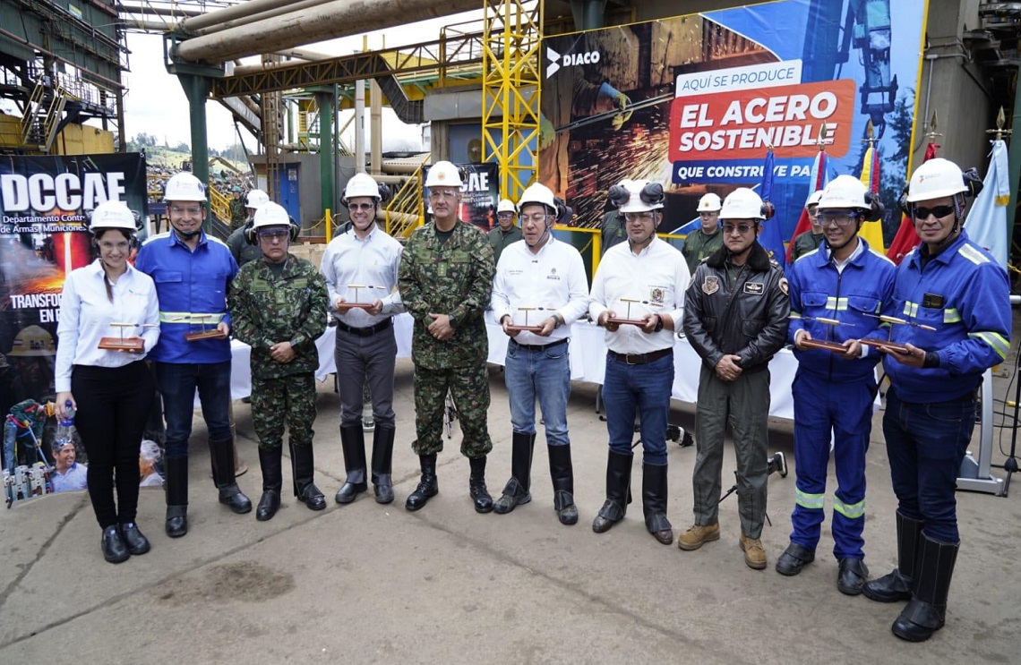 Fuerzas Militares y Diaco impulsan sostenibilidad con fundición de armas