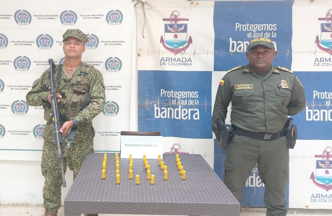 En desarrollo de operaciones militares hallaron en una zona boscosa 33 cartuchos calibre 20 mm en Juradó - Chocó.