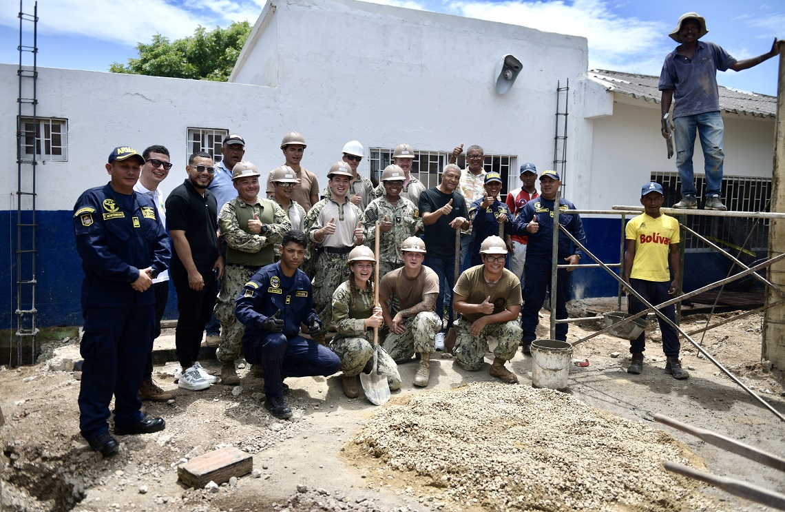 Institución Educativa de Cartagena beneficiada con obra de infraestructura