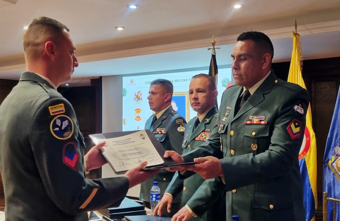 30 militares del Ejército Nacional finalizan con éxito el Curso de Policía Militar