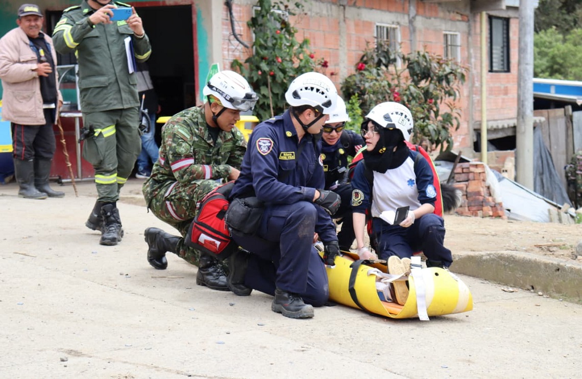 400 soldados rescatistas harán parte del Simulacro Nacional de Respuesta a Emergencias