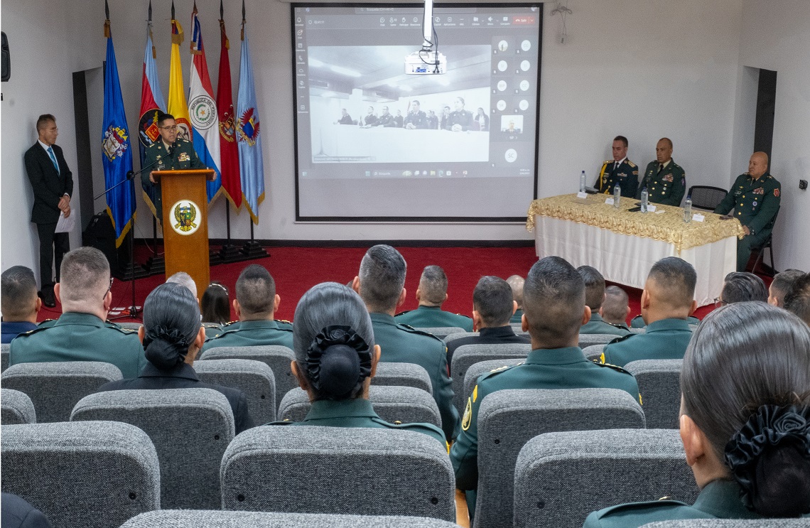 Noveno Diplomado de Inspector Integral de las Fuerzas Militares y el primero con participación internacional