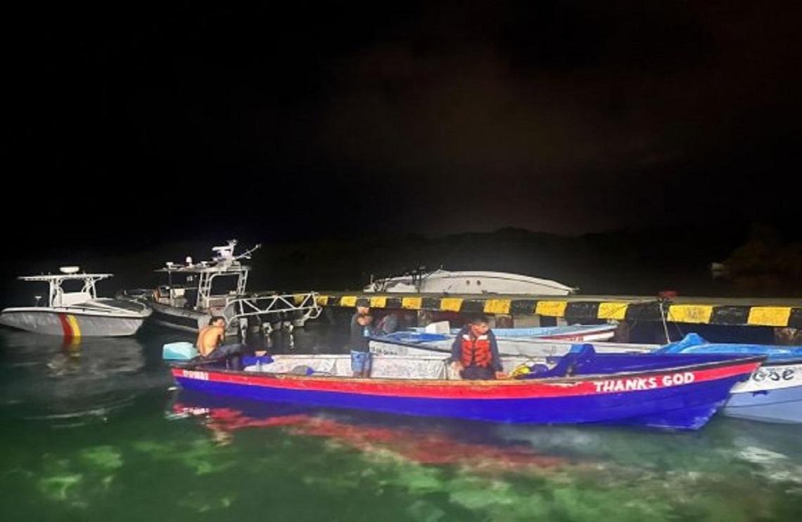 Armada de Colombia rescató 95 migrantes