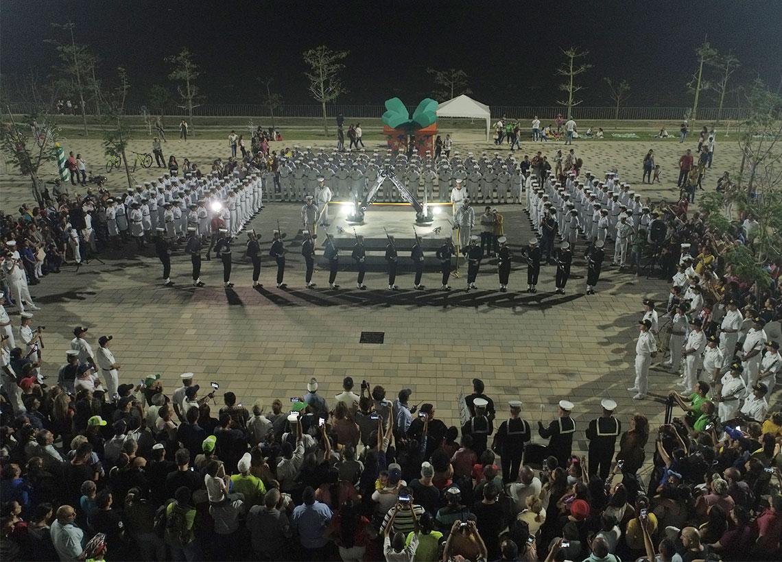 Barranquilla rinde homenaje a los marinos con un monumento en el Gran Malecón del Río