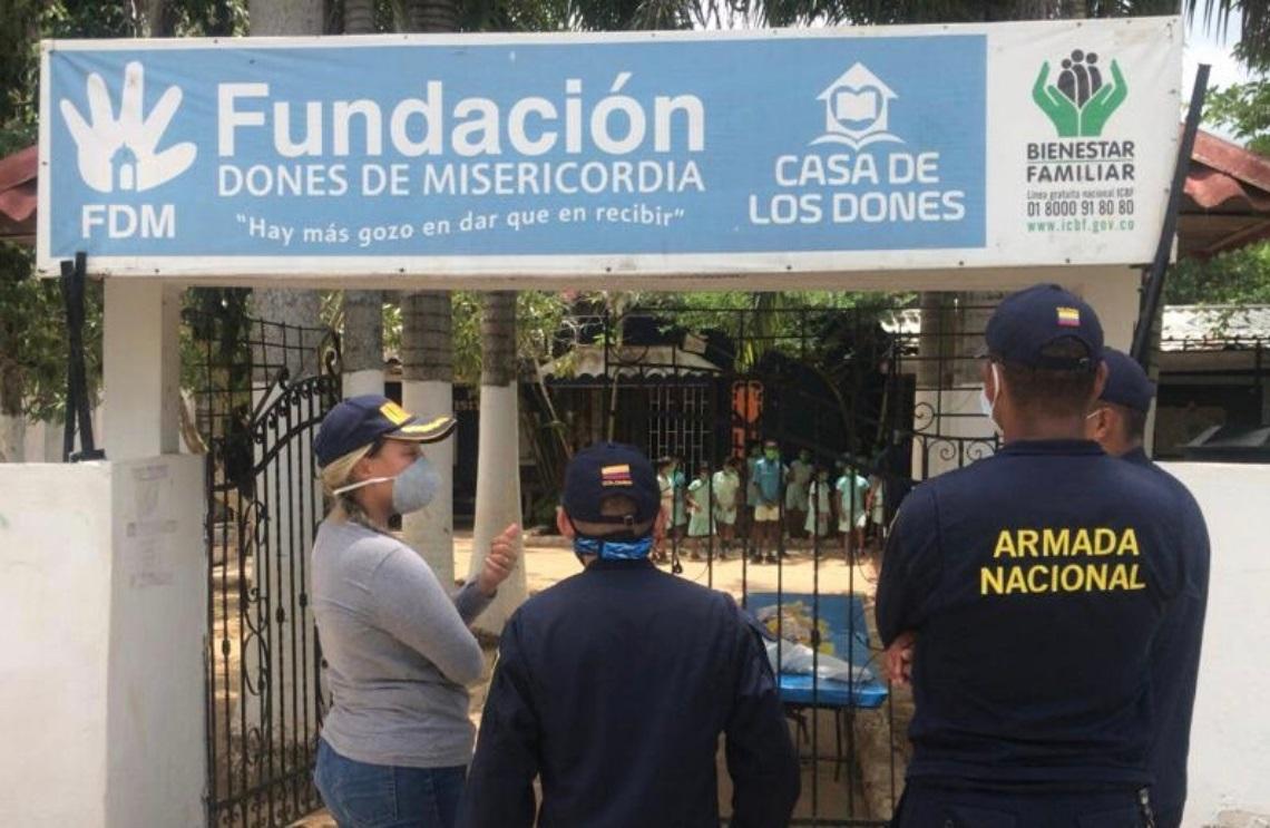 Armada de Colombia y Alcaldía entregan ayuda humanitaria a poblaciones vulnerables de Turbaco