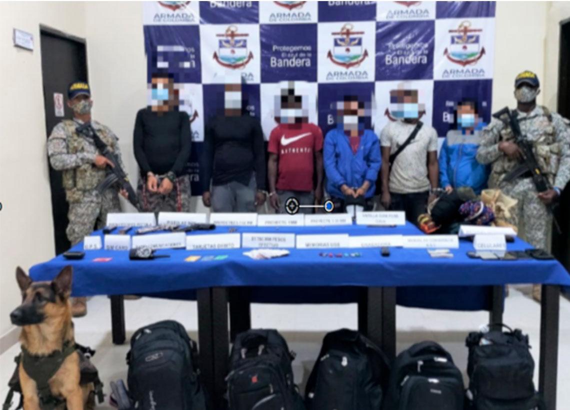 Armada de Colombia captura a seis presuntos integrantes del Clan del Golfo