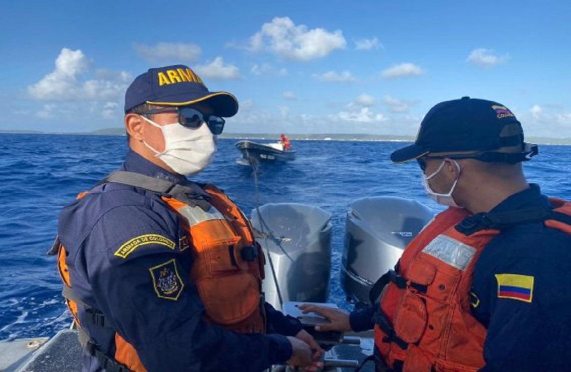Armada de Colombia evacuó a un menor de edad y rescató un pescador en islas de San Andrés