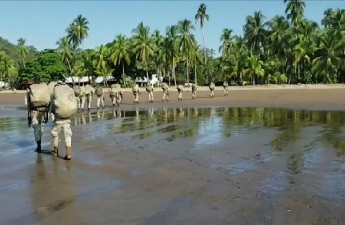 Tropas de la Armada de Colombia en zona rural de Bahía Solano