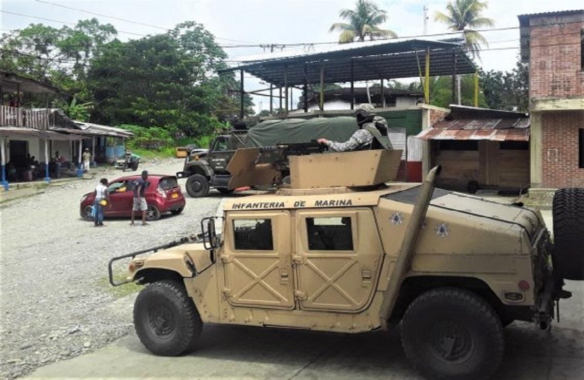 Armada de Colombia hace presencia en Sabaletas, zona rural de Buenaventura