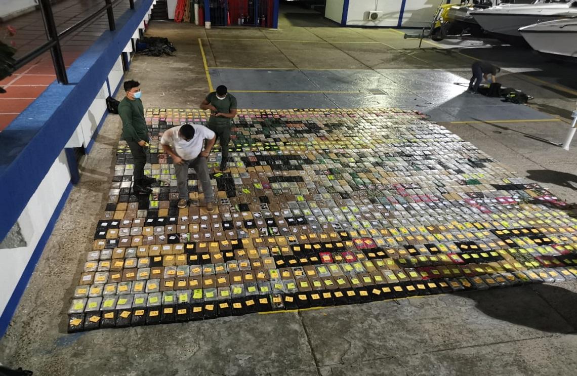 Fuerza Pública incauta más de 1,5 toneladas de cocaína en Cartagena
