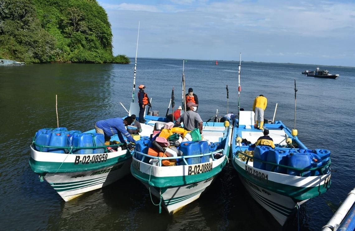 Armada de Colombia incauta 1.6 toneladas de pesca transportadas ilegalmente en el Pacífico nariñense