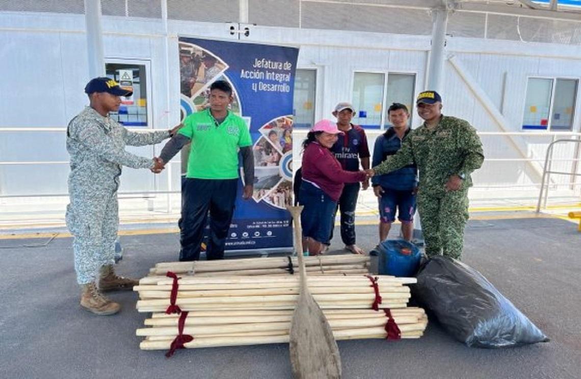 Armada de Colombia rescató a cinco indígenas que naufragaron en el Río Orinoco