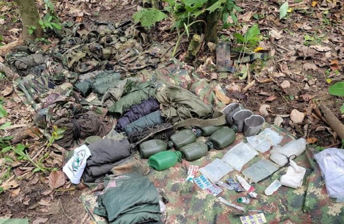  Armada de Colombia y Ejército Nacional desmantelan zona campamentaria de las disidencias de las Farc