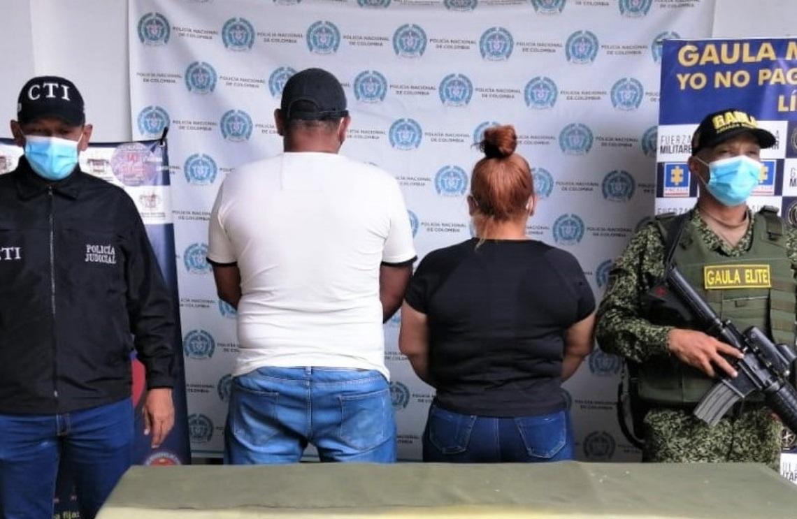 Armada de Colombia y Fiscalía capturan tres presuntos integrantes de la banda delincuencial: Los Tipo b