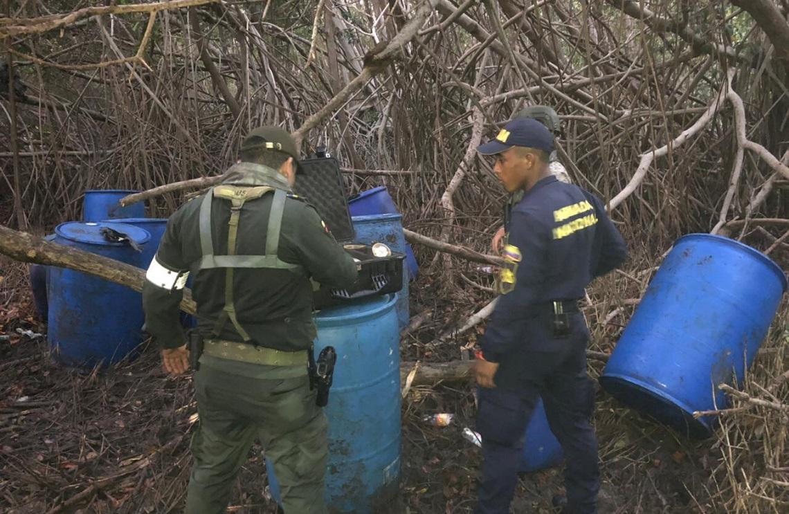 Fuerza Pública incauta más de 800 galones de combustible en Magdalena