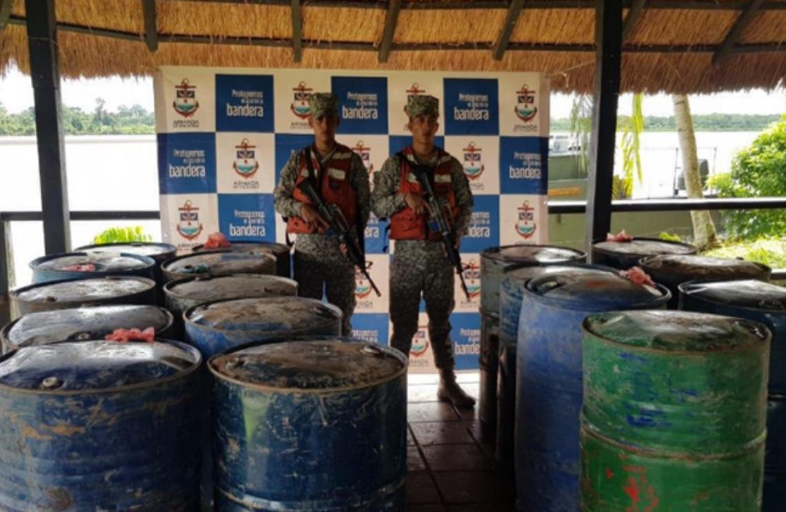 Armada de Colombia incauta más de 900 galones de  combustible ilegal en el Putumayo
