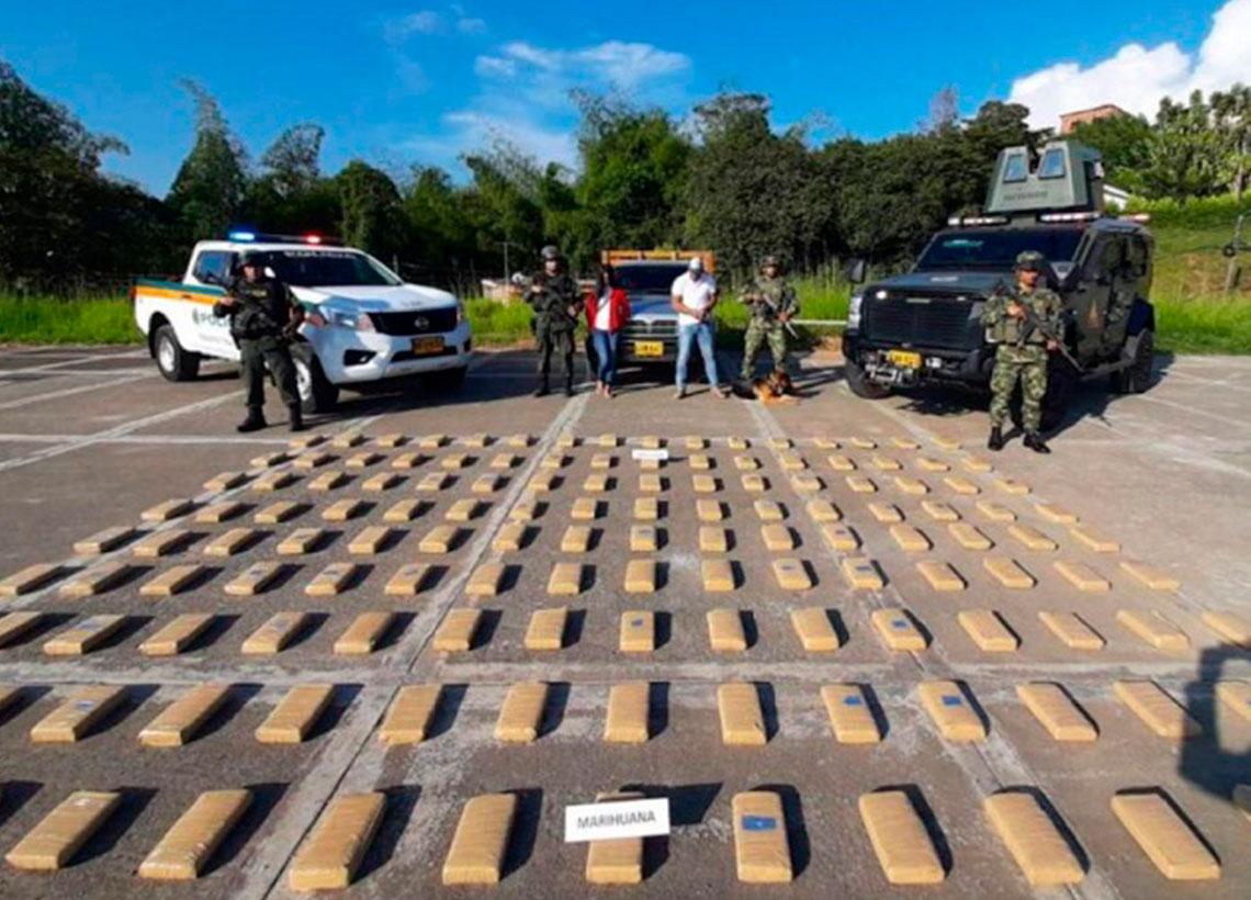 Ejército Nacional incauta 198 kilogramos de marihuana sobre la vía Panamericana