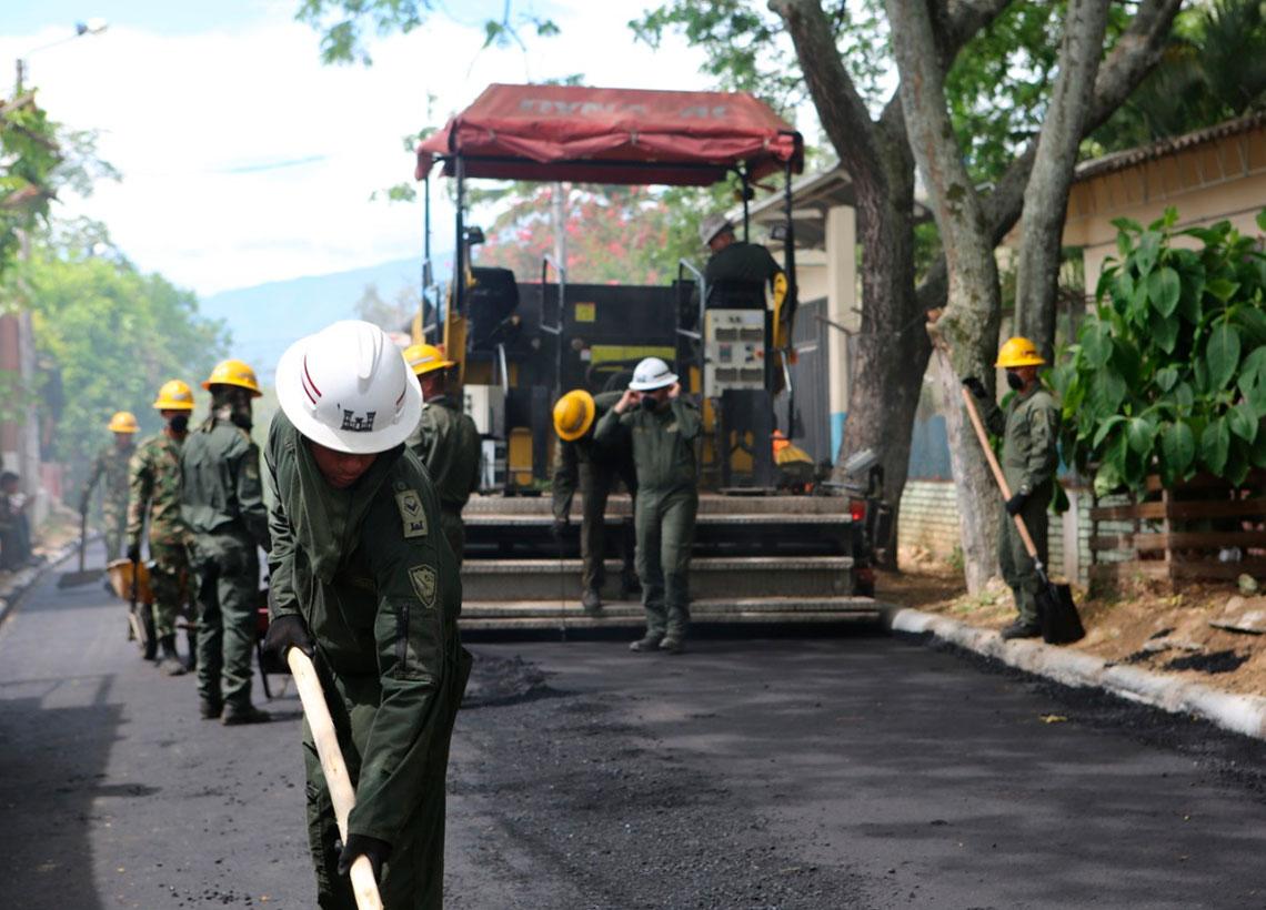 Así avanzan los trabajos de pavimentación en Neiva, Huila