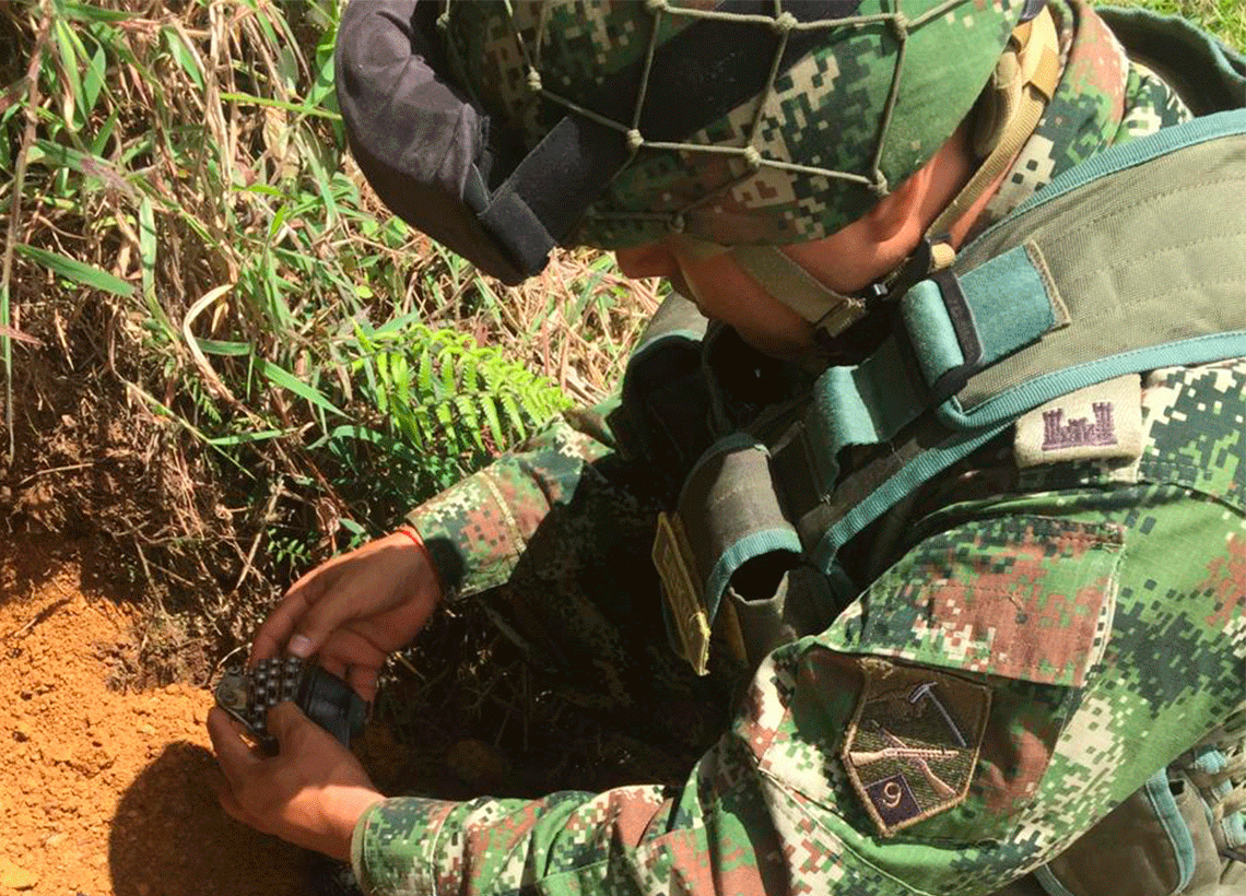 Ejército Nacional neutraliza artefactos explosivos improvisados en Algeciras, Huila