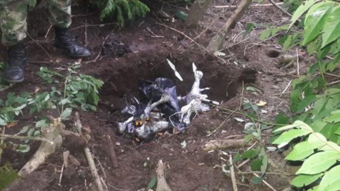 Neutralizados y destruidos dos drones cargados de explosivos