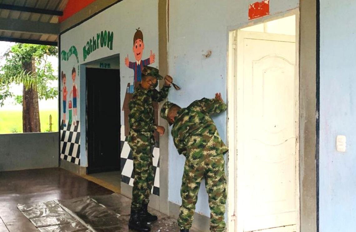 Ejército Nacional adecudó escuela en Calamar, Guaviare, para el regreso a clases