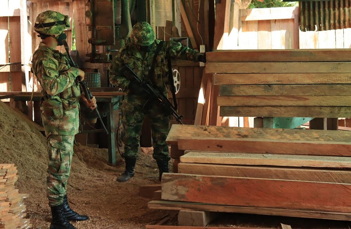 Ejército Nacional ataca el ilícito aprovechamiento de los recursos naturales renovables en el Guaviare
