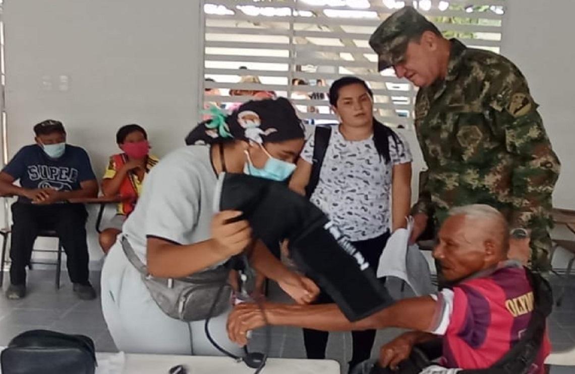 Ejército Nacional brinda bienestar a comunidad de Barranco de Loba, sur de Bolívar