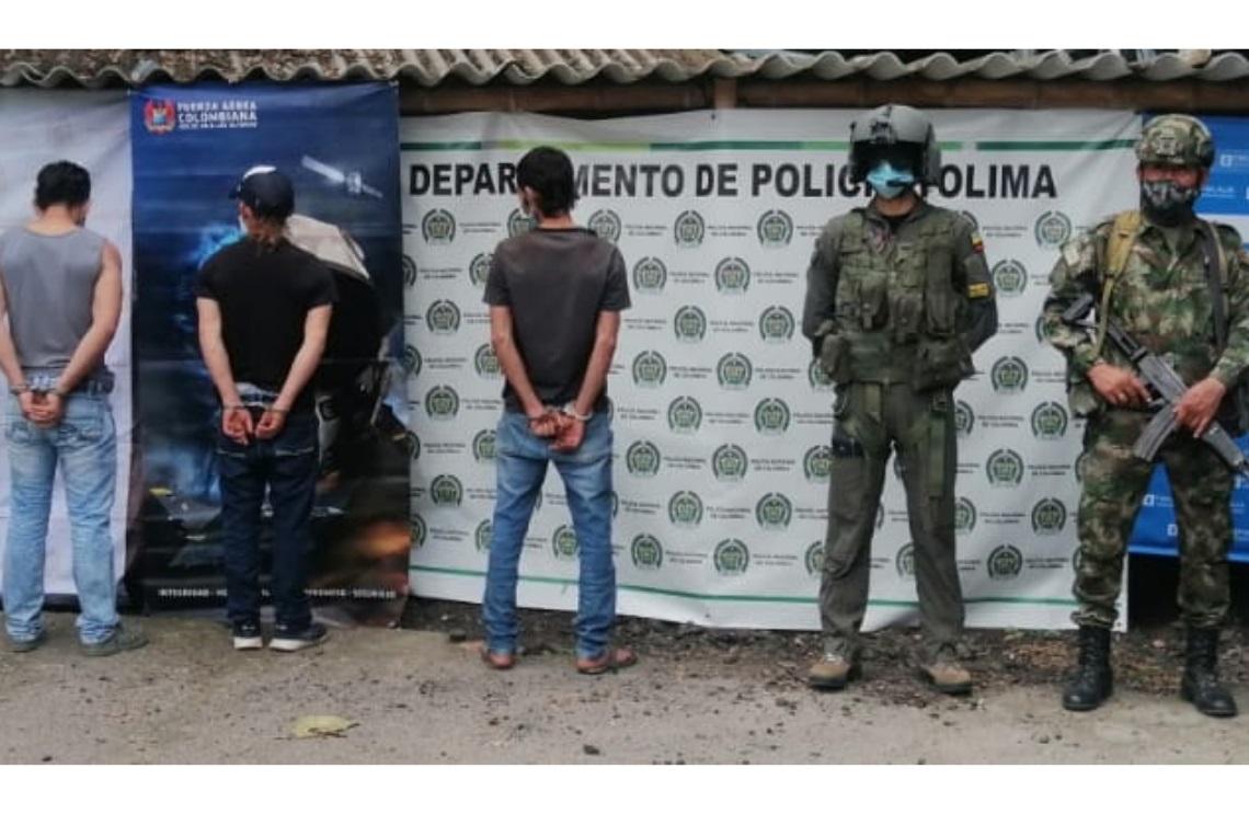 Fuerza Pública captura tres integrantes del grupo delincuencial organizado Los Tastis Alias Yonguera, alias K