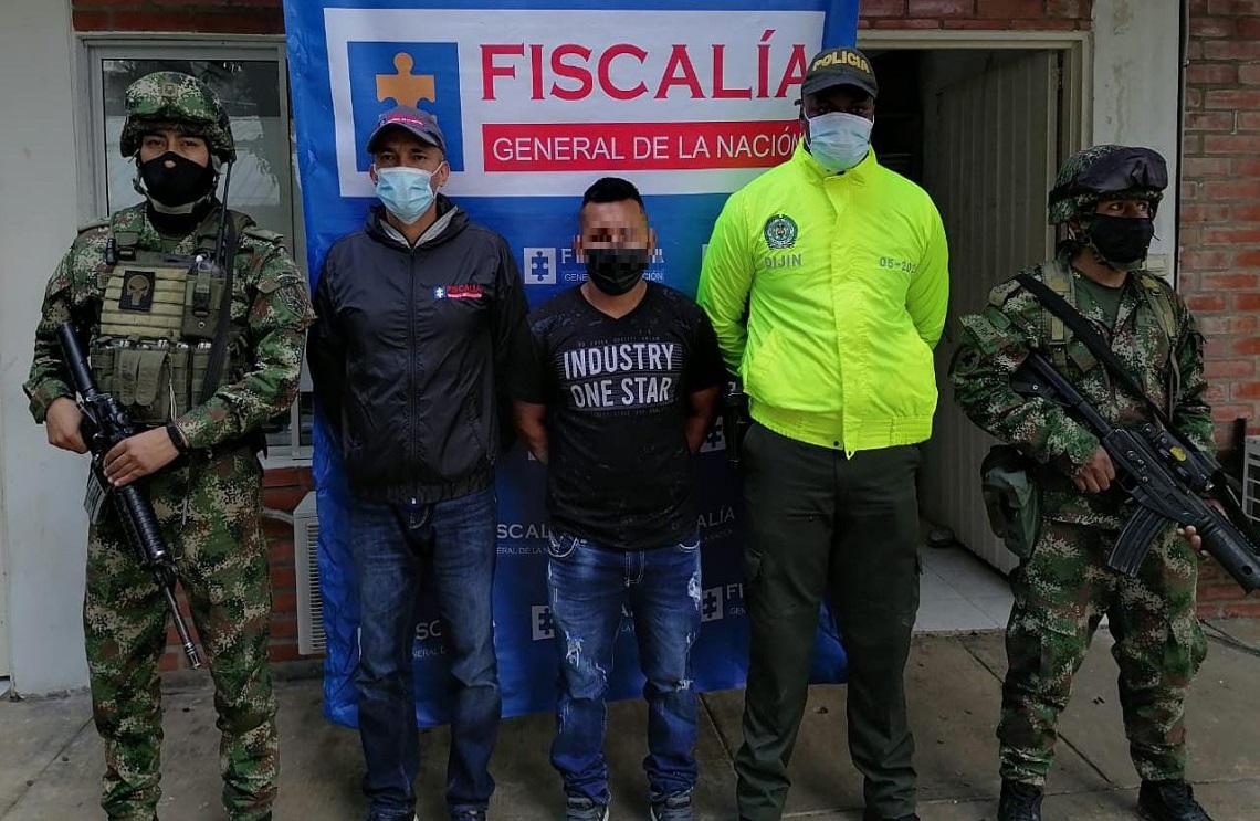 Ejército Nacional captura a alias Chorizo, sindicado de 6 homicidios en la vereda Munchique, en el Cauca