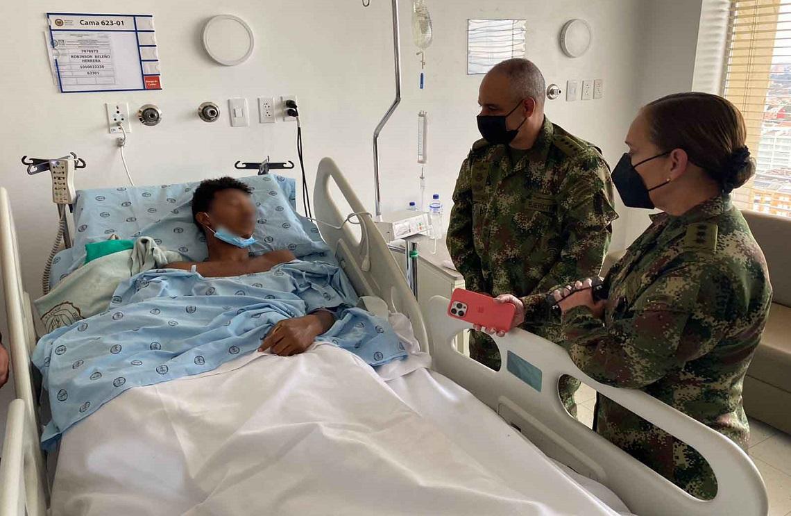 Con la moral en alto se encuentra el soldado herido en la operación contra el GAO-r E-48 Segunda Marquetalia