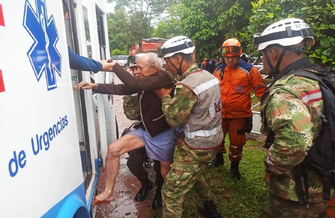 Ejército continúa apoyando a los habitantes del Meta durante temporada invernal