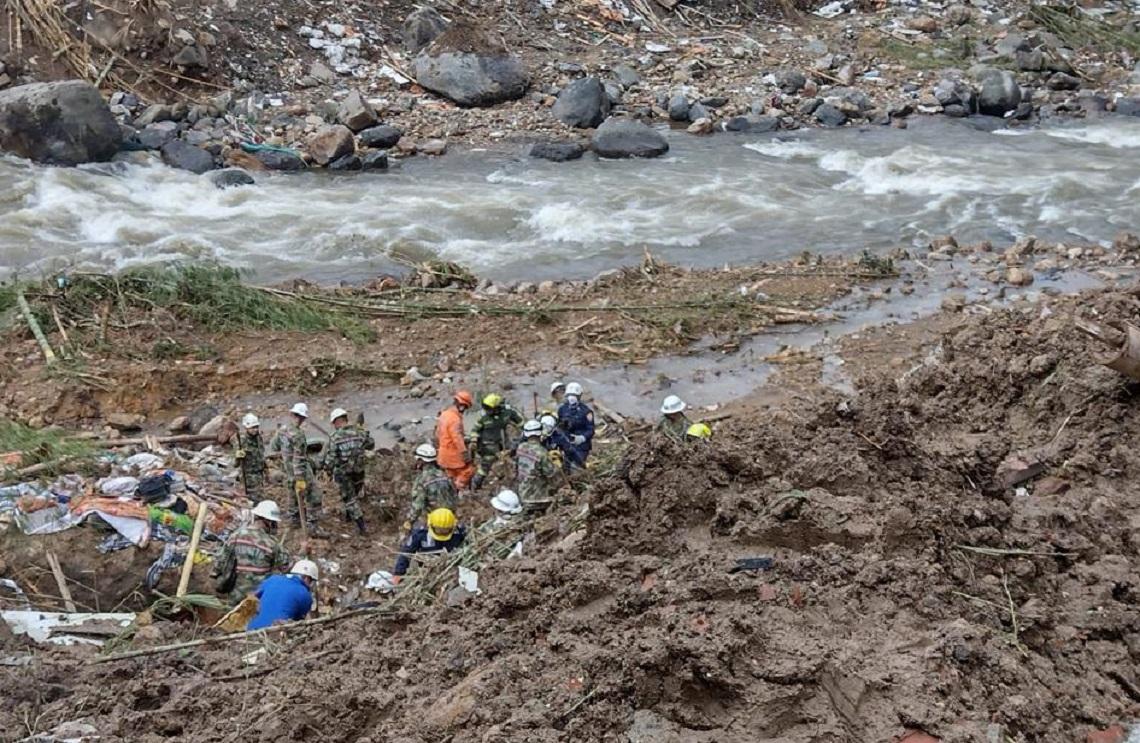 Ejército Nacional continúa apoyando labores de búsqueda y rescate, así como de evacuación en Pereira