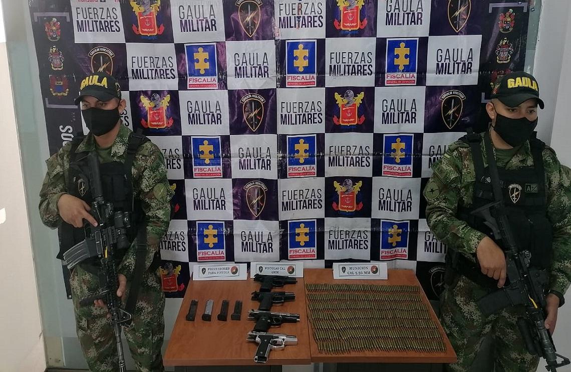 Ejército Nacional incautó armamento ilegal en una vía de Cundinamarca