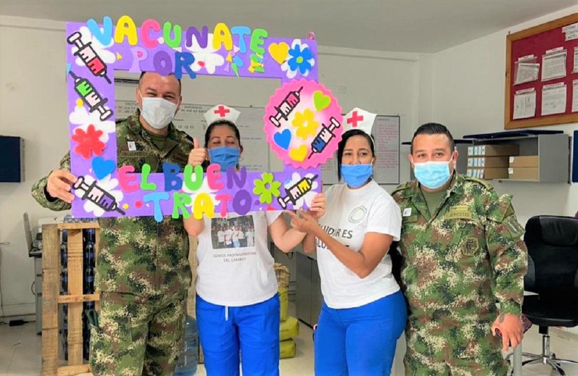 En Palmira, el personal de sanidad Ejército realizó una Jornada Simbólica de Vacunación por el Buen Trato 