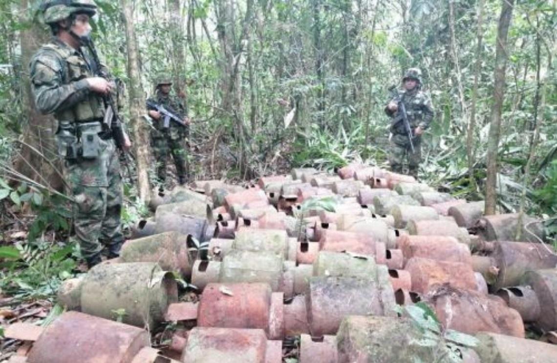 Ejército Nacional incautó más de una tonelada de explosivos en operación militar en el Guaviare