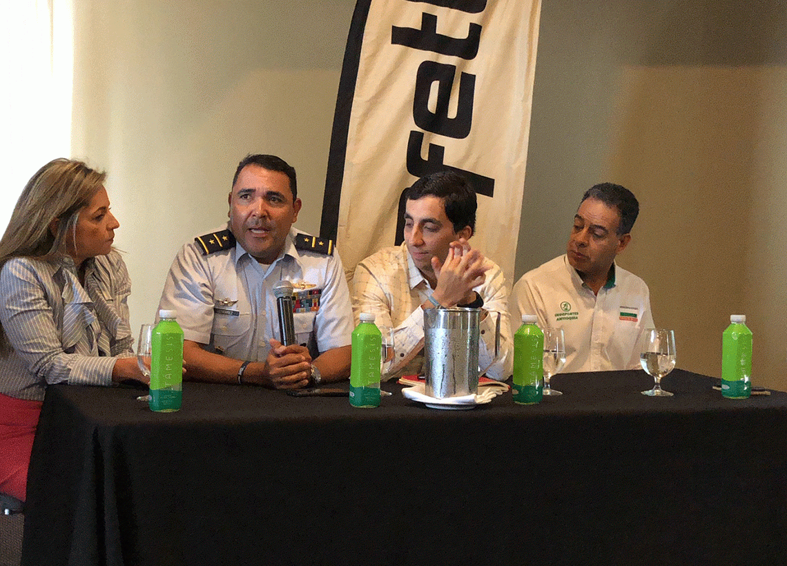 La Fuerza Aérea Colombiana se vincula al evento de ciclismo L’tape Colombia