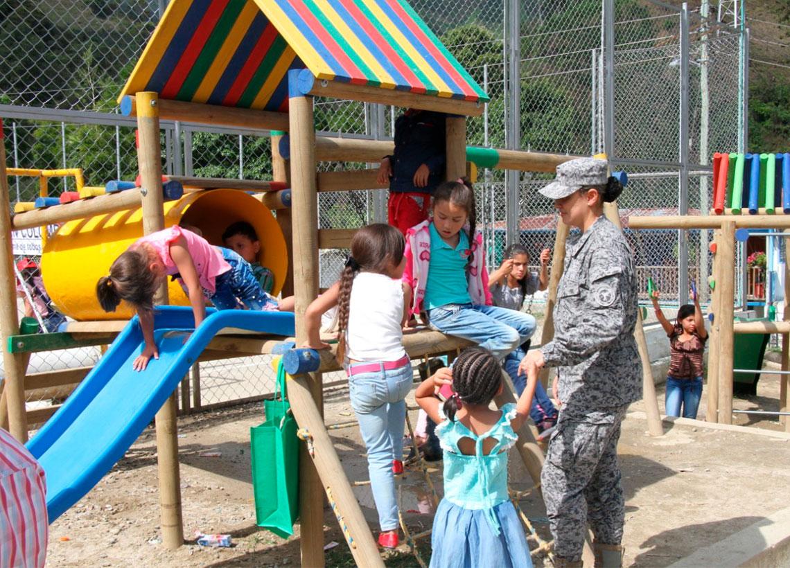 Fuerza Aérea acompañó al Ejército en la inauguración de ‘Mi Vereda Modelo’, en el Tolima