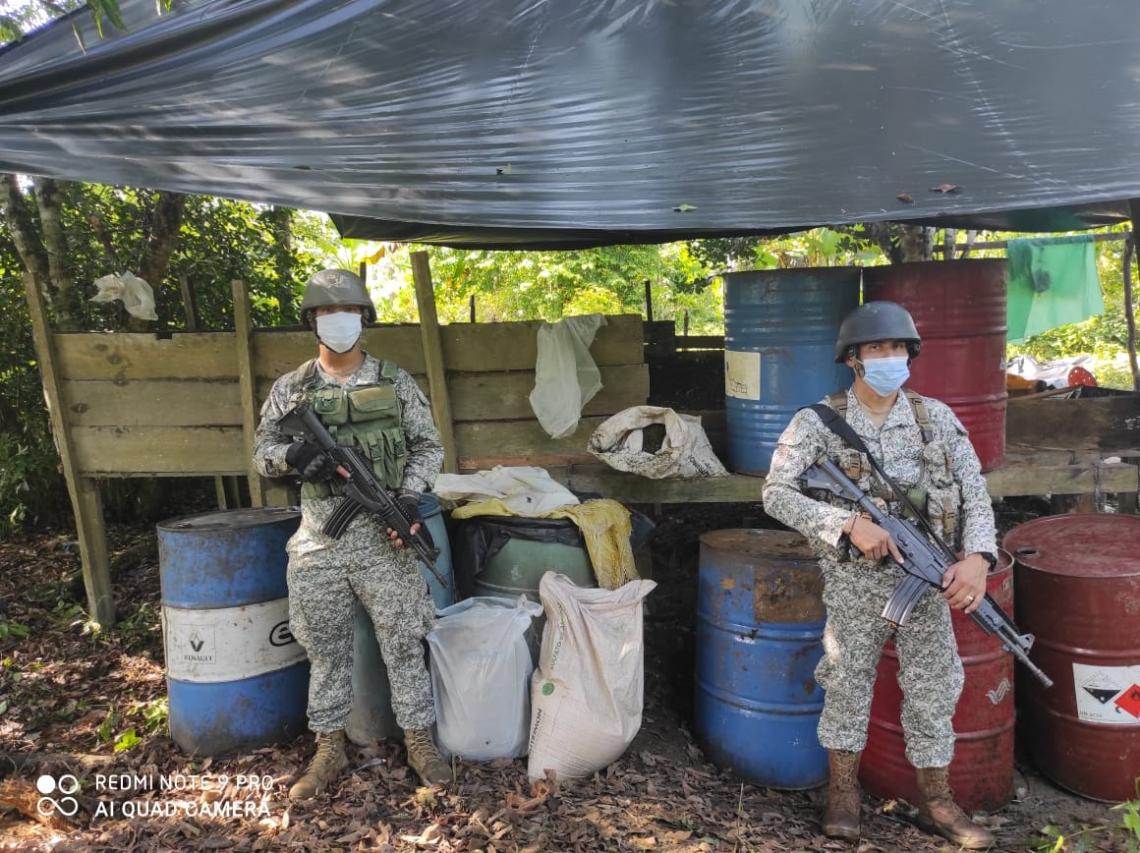 Armada de Colombia continúa ofensiva contra el narcotráfico en el Putumayo