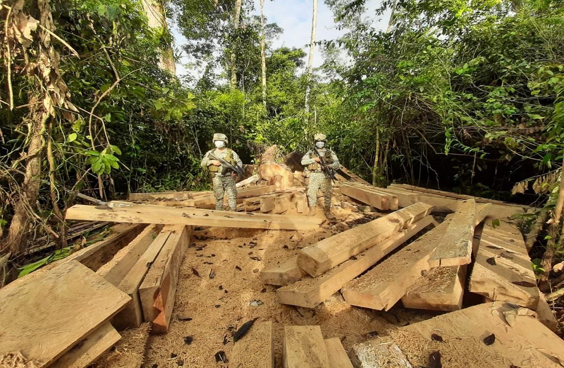 En Caquetá, hallan 32 metros cúbicos de madera en bloque