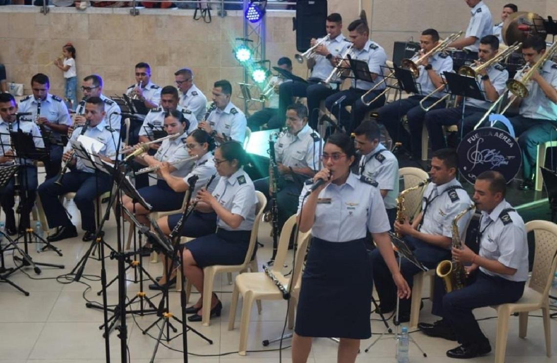 Inició la gira musical de la Banda Sinfónica Blue Skies de la Fuerza Aérea Colombiana