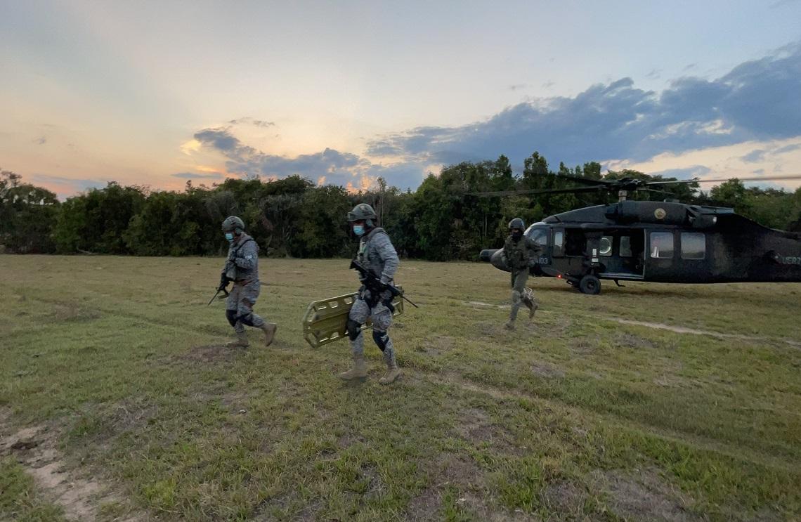 Equipo Recuperación de Personal de la Fuerza Aérea Colombiana rescatando vidas