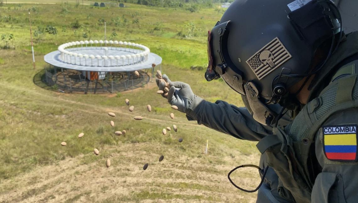 Fuerza Aérea Colombiana comprometido con el medio ambiente en la región amazónica