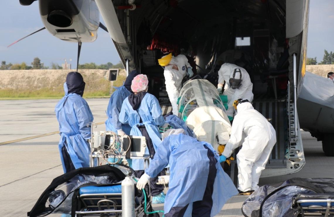 Fuerza Aérea Colombiana siguen realizando traslados de pacientes con COVID-19, desde regiones apartadas del país