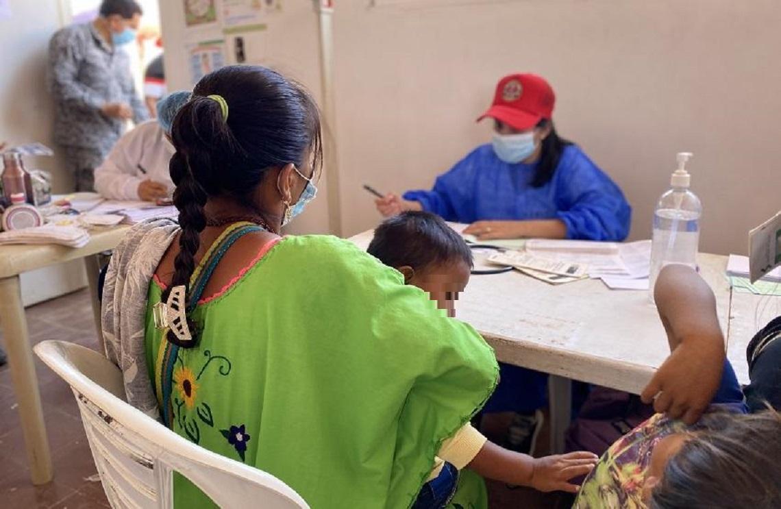  Fuerzas Militares lleva atención médica a más de 700 Wayúu en la Alta Guajira 