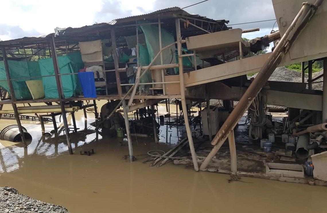 Operación en contra de la minería ilegal, afecta las finanzas del GAO Clan del Golfo, en Chocó