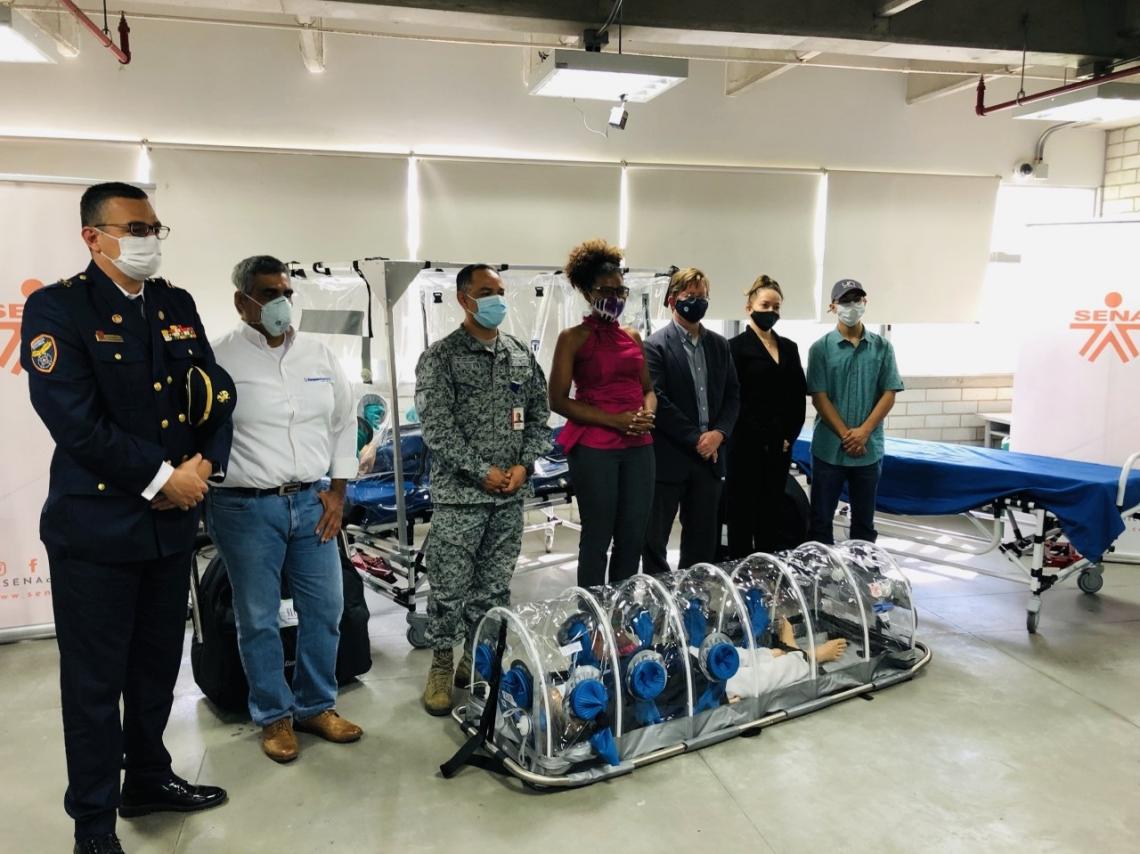 Dos nuevas cápsulas de aislamiento para pacientes con COVID -19 fueron entregadas a la Fuerza Aérea 