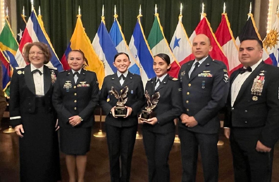  Reconocimientos de la Academia Interamericana de las Fuerzas Aéreas Americanas a integrantes de la Fuerza Aérea Colombiana