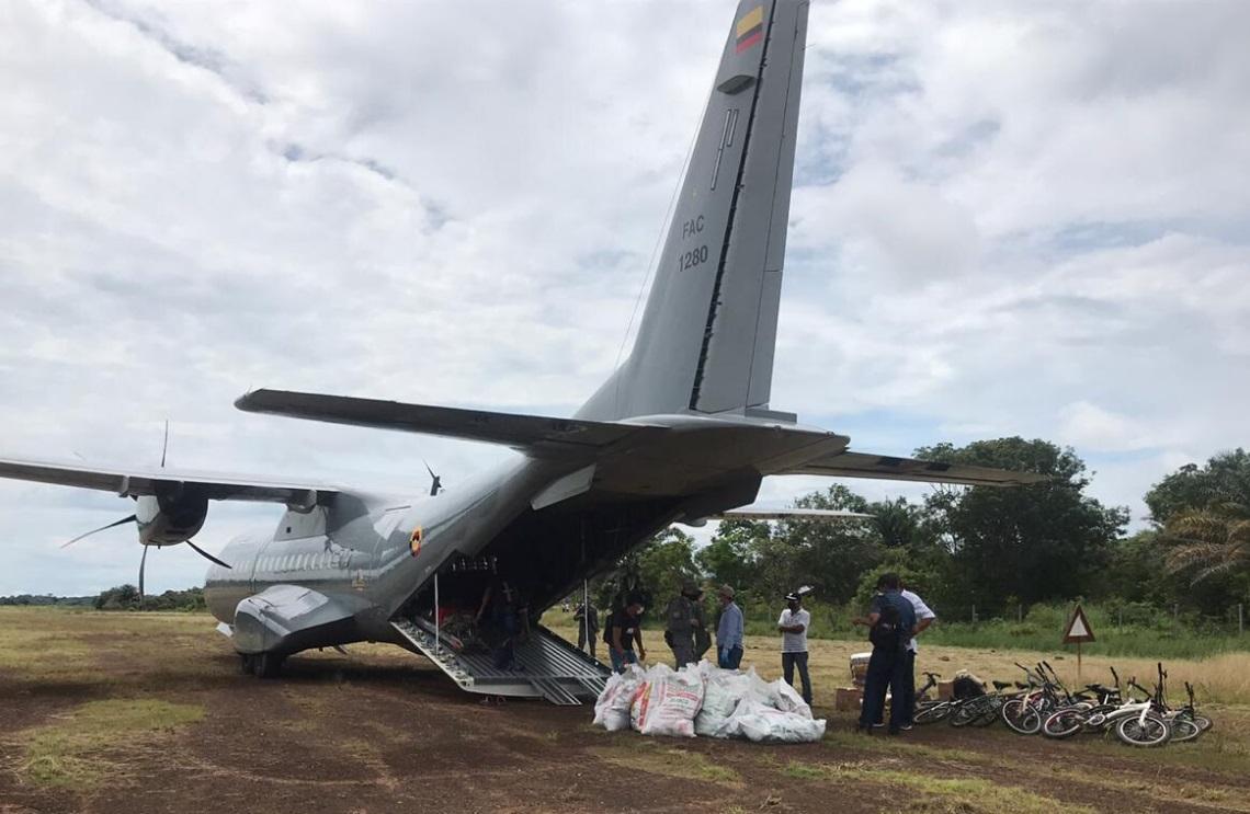 Fuerza Aérea continua transportando toneladas de cacao desde Güerima, Vichada