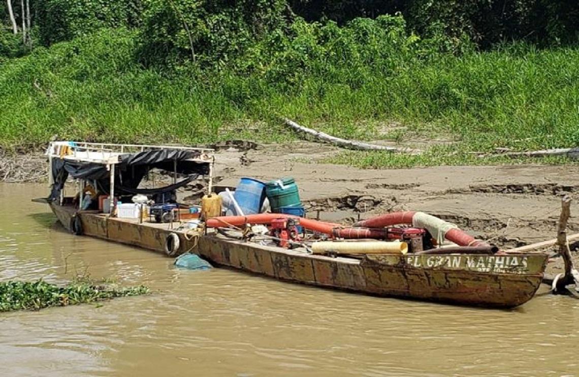 Fuerzas Militares y Policía protegen los recursos naturales en Guainía combatiendo la minería ilegal