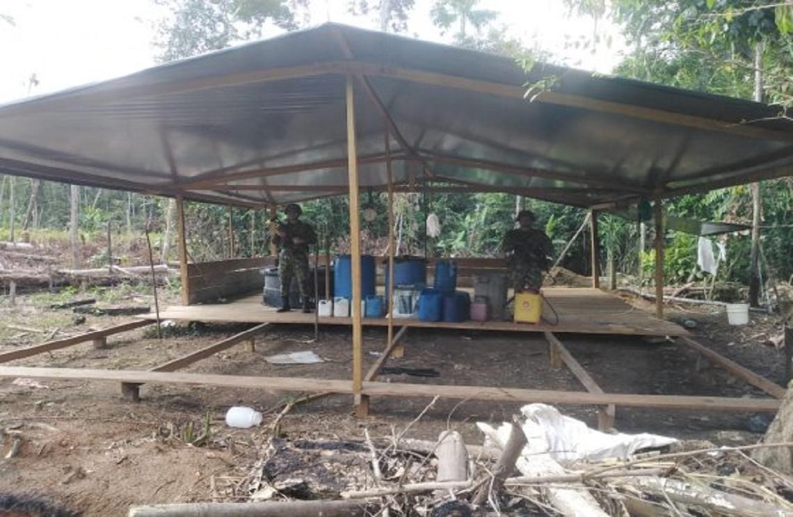Armada de Colombia mantiene ofensiva contra el narcotráfico en la amazonía